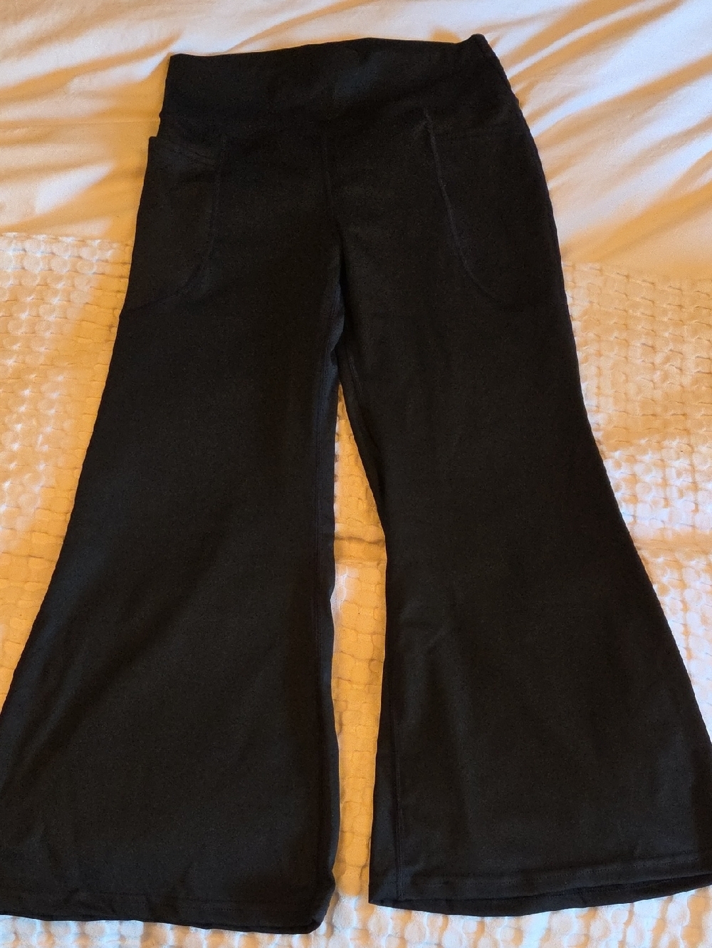 Black Flare Crop Leggings Size Xl